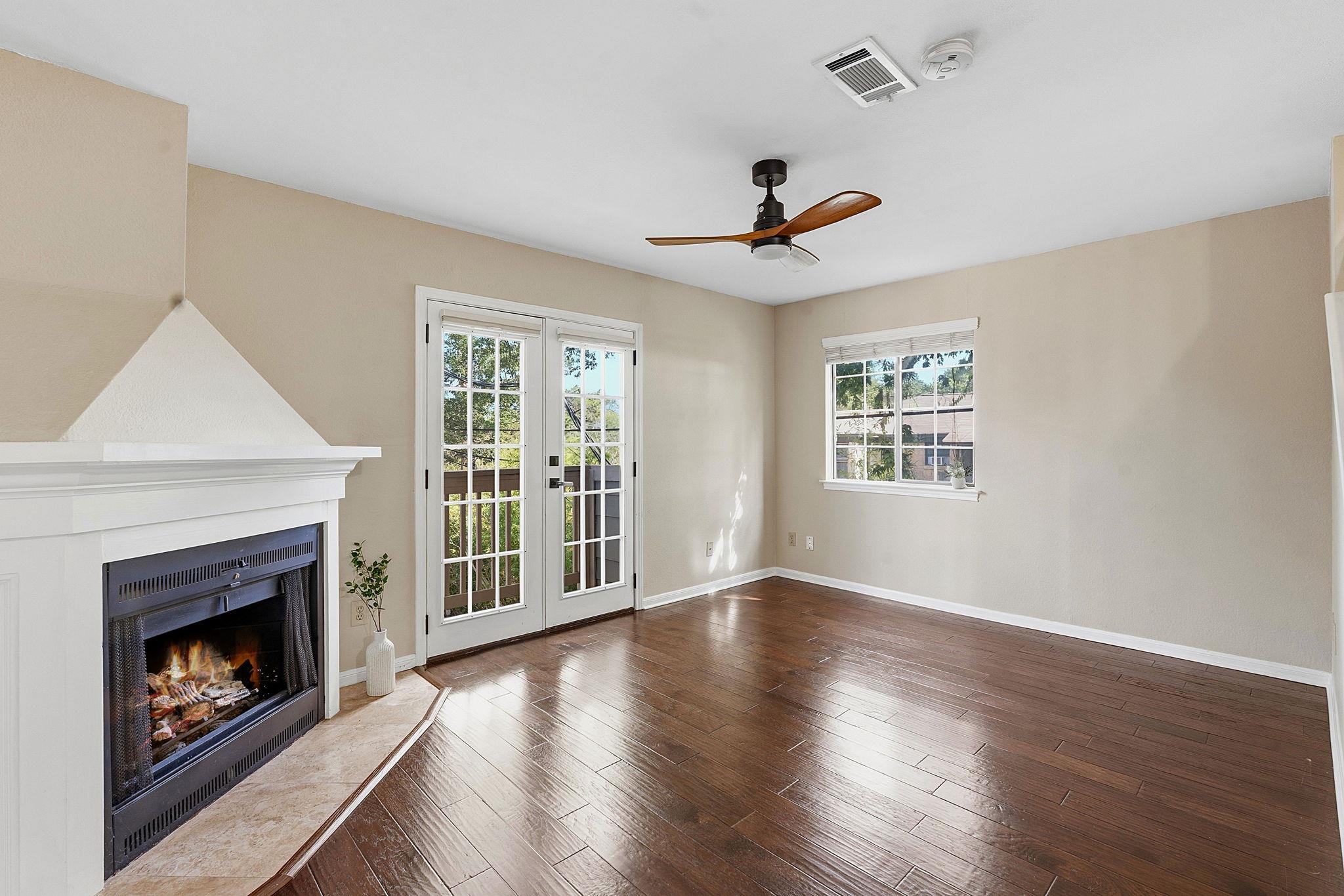 1506 Forest TRL #101, Austin, TX 78703 photo 3