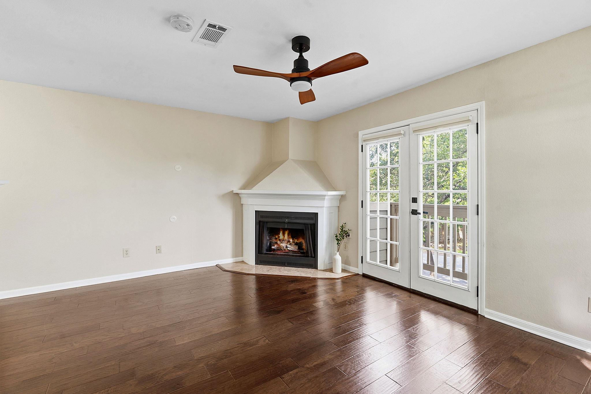 1506 Forest TRL #101, Austin, TX 78703 photo 4