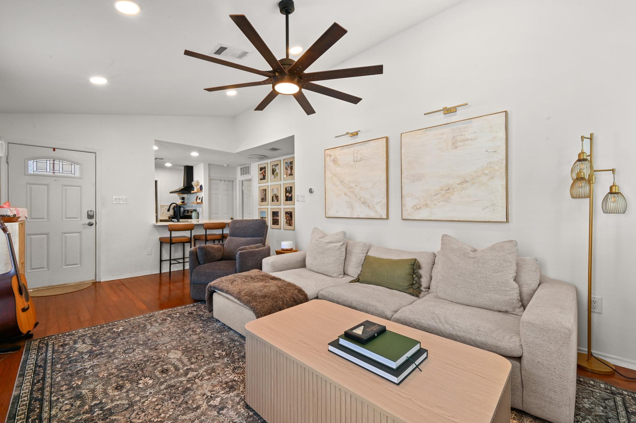 2520 Quarry RD #304, Austin, TX 78703 photo 5