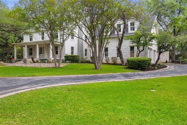 Photo of 2308 Bridle PATH, Austin TX 78703