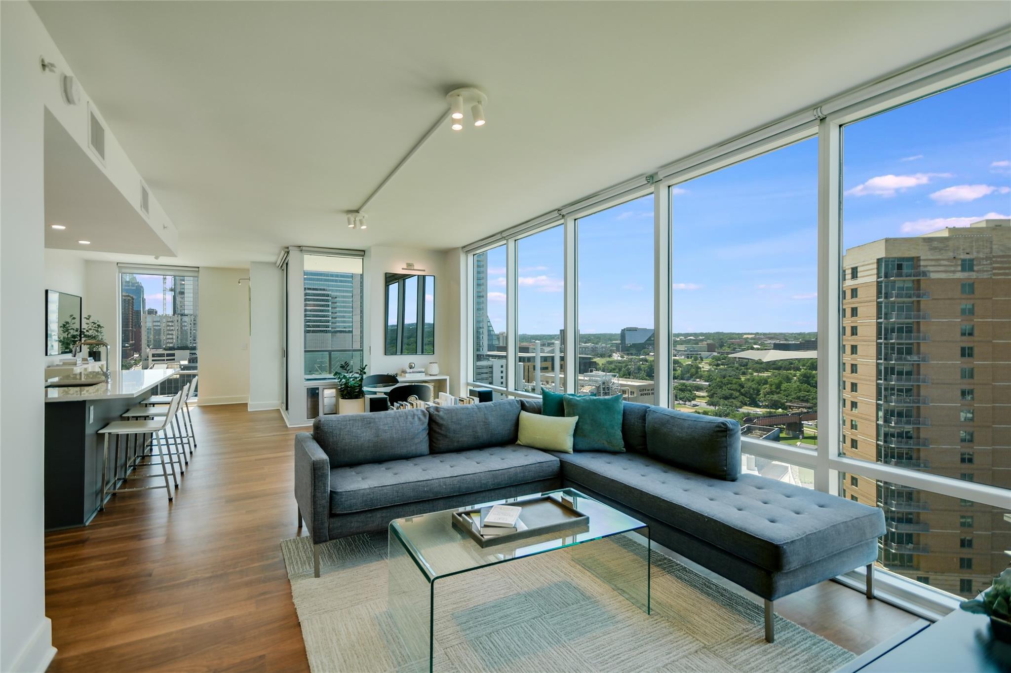 Photo of 300 Bowie ST # 1403, Austin TX 78703
