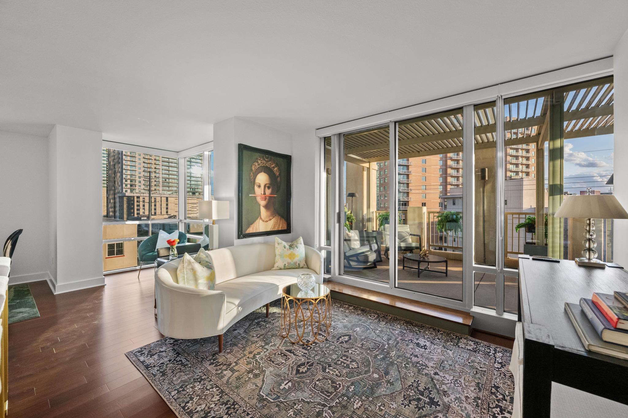 Photo of 300 Bowie ST # 603, Austin TX 78703